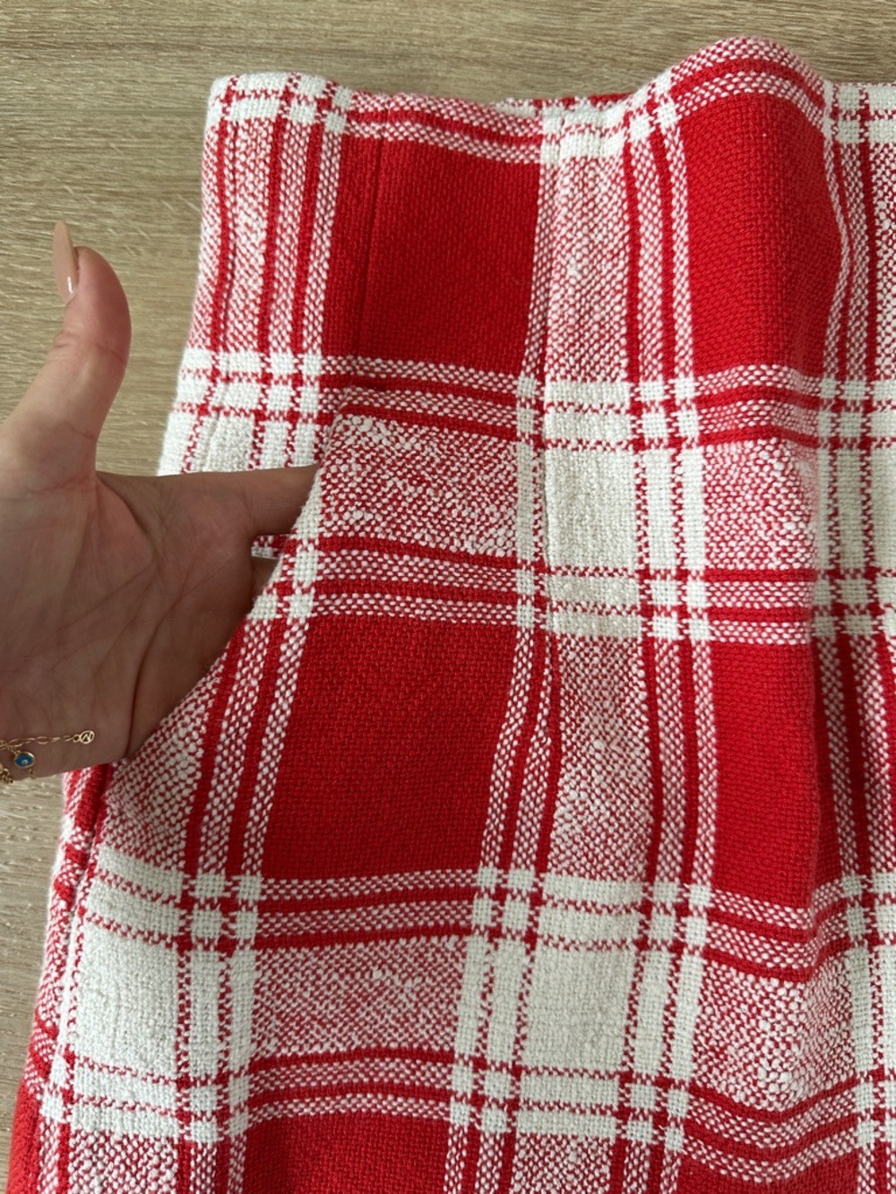 Zara Red and White Checkered Mini Skirt - Picture 3 of 9